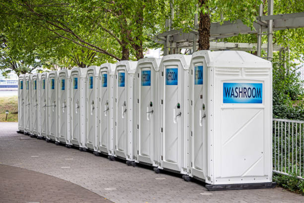 Best Affordable porta potty rental  in Newberry, FL